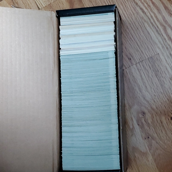 Football Cards - Picture 15 of 16